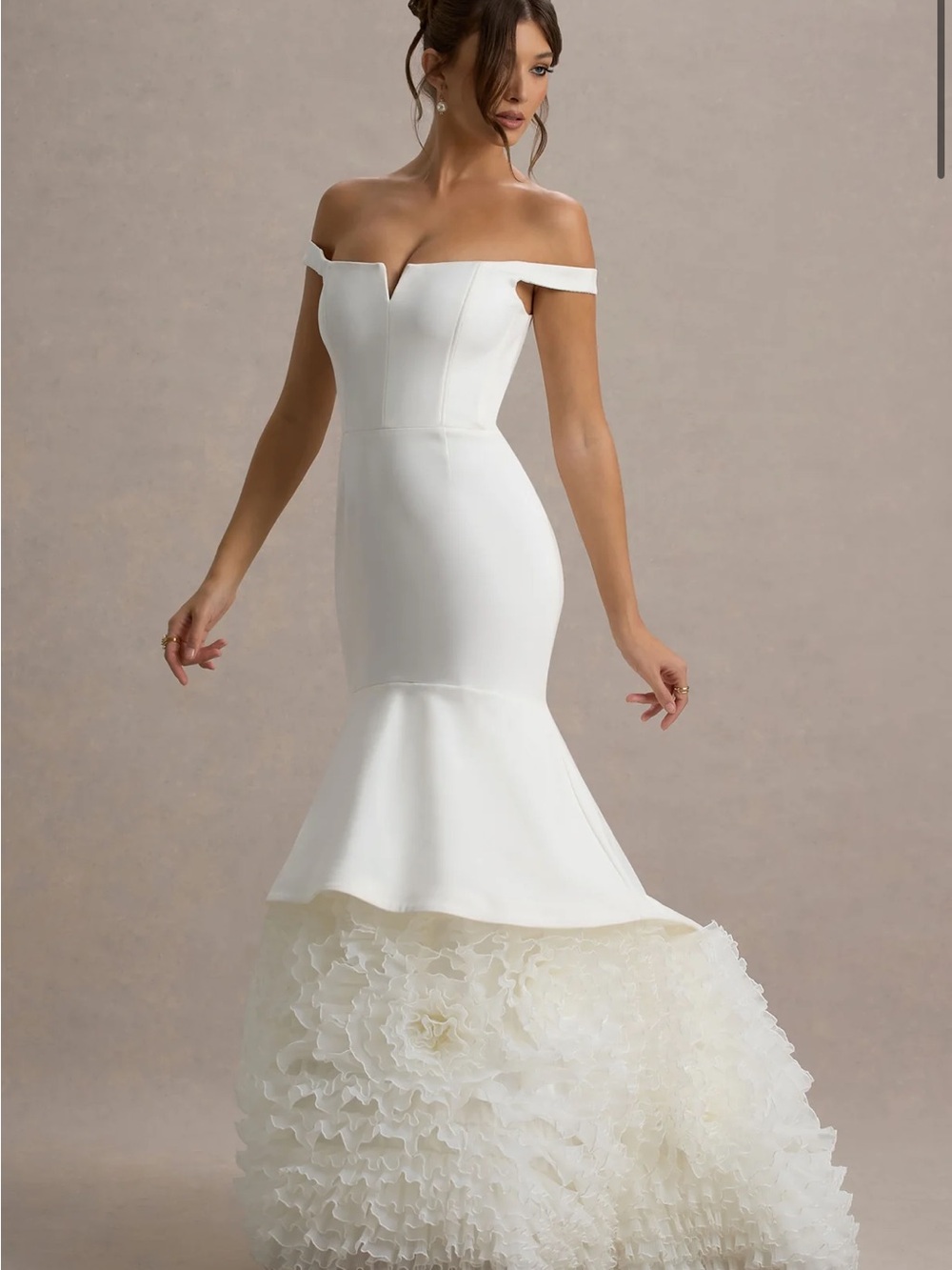 Off-Shoulder White Mermaid Evening Dress